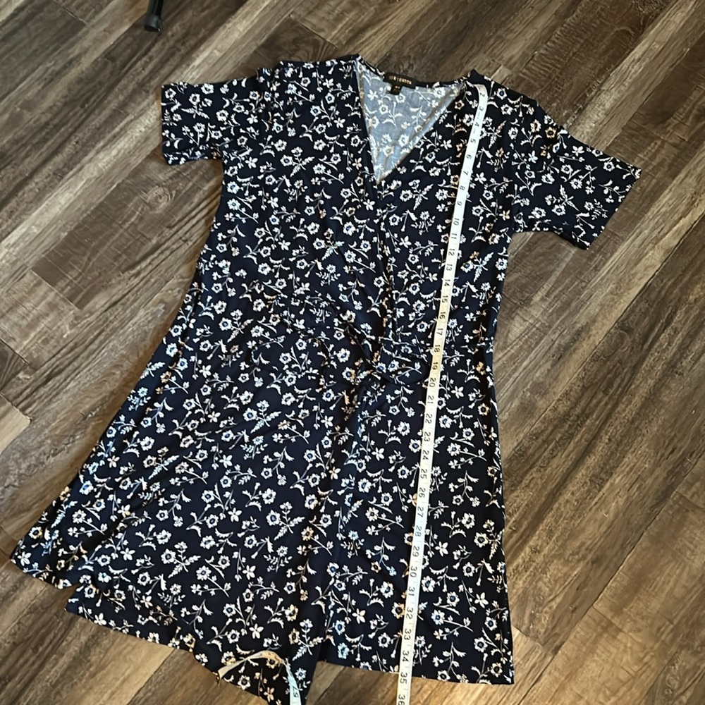 Navy Blue Floral Wrap Dress - Picture 4 of 4
